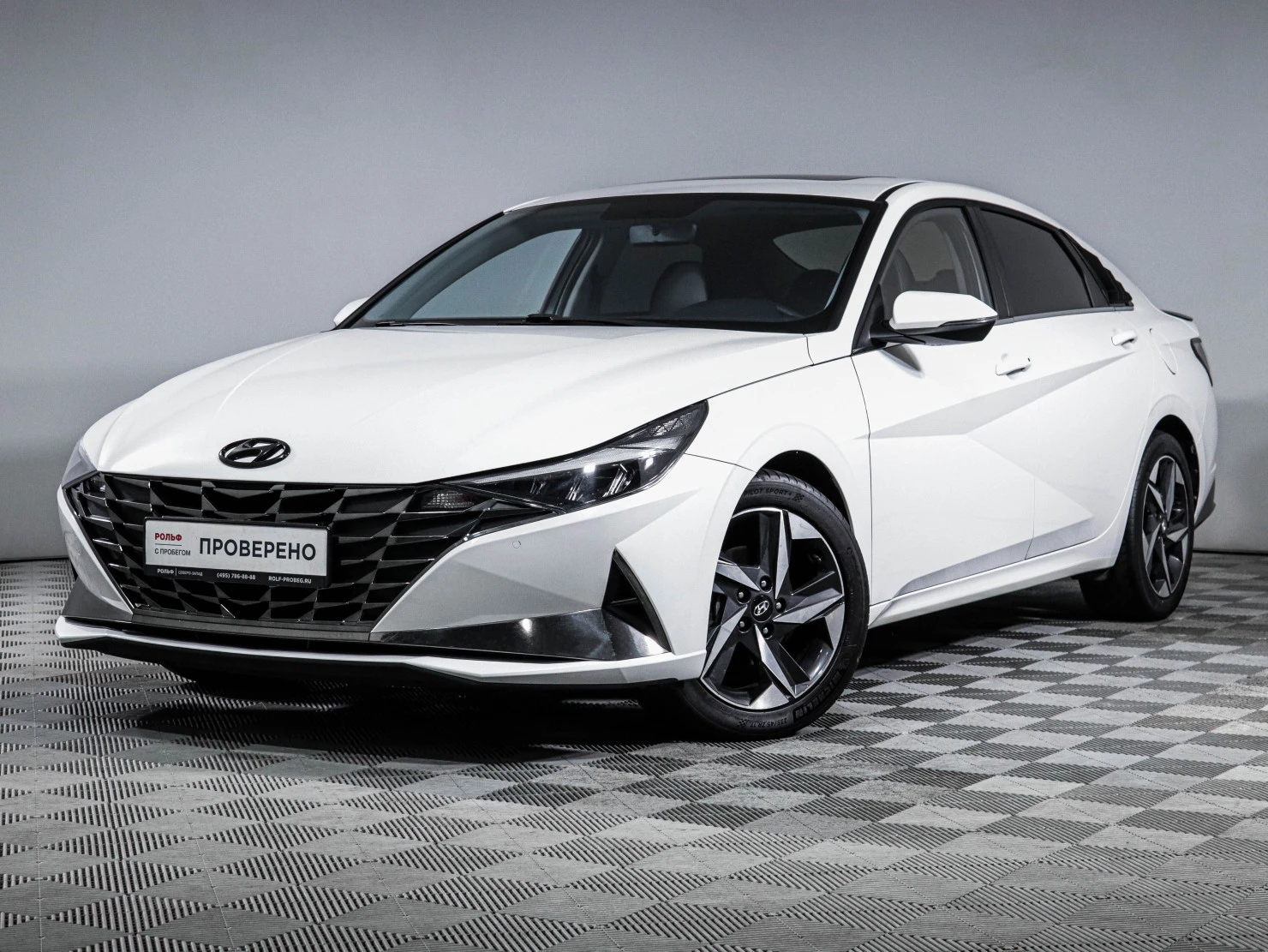 Hyundai Elantra, 2022