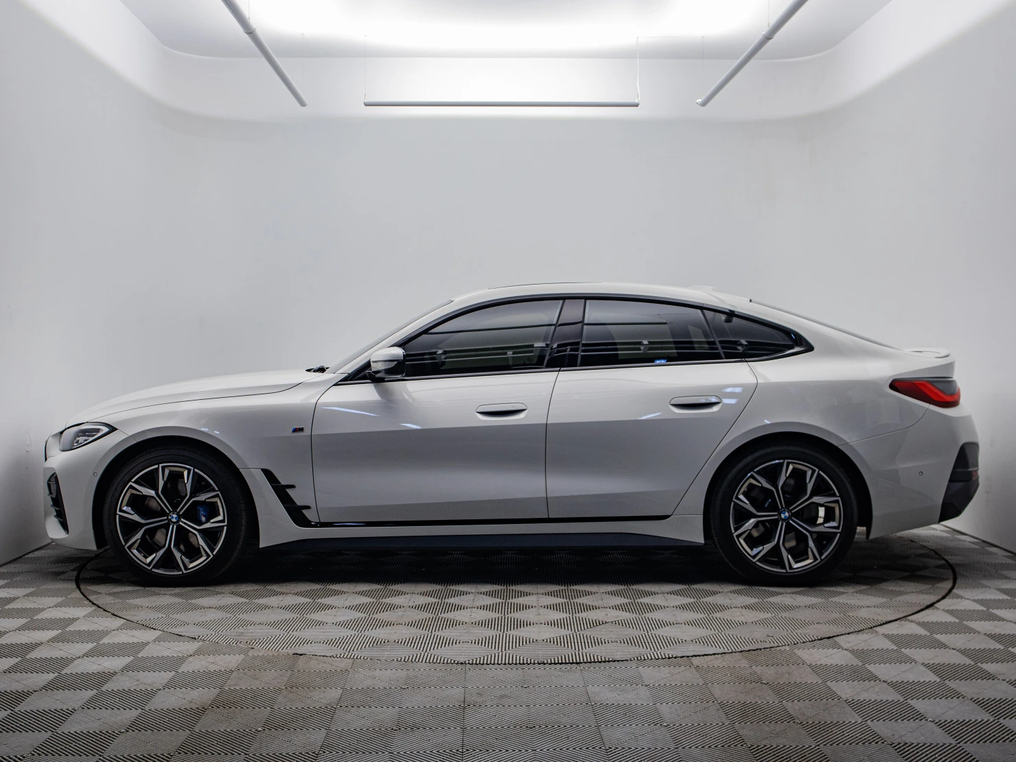 BMW 4 серии, 2023