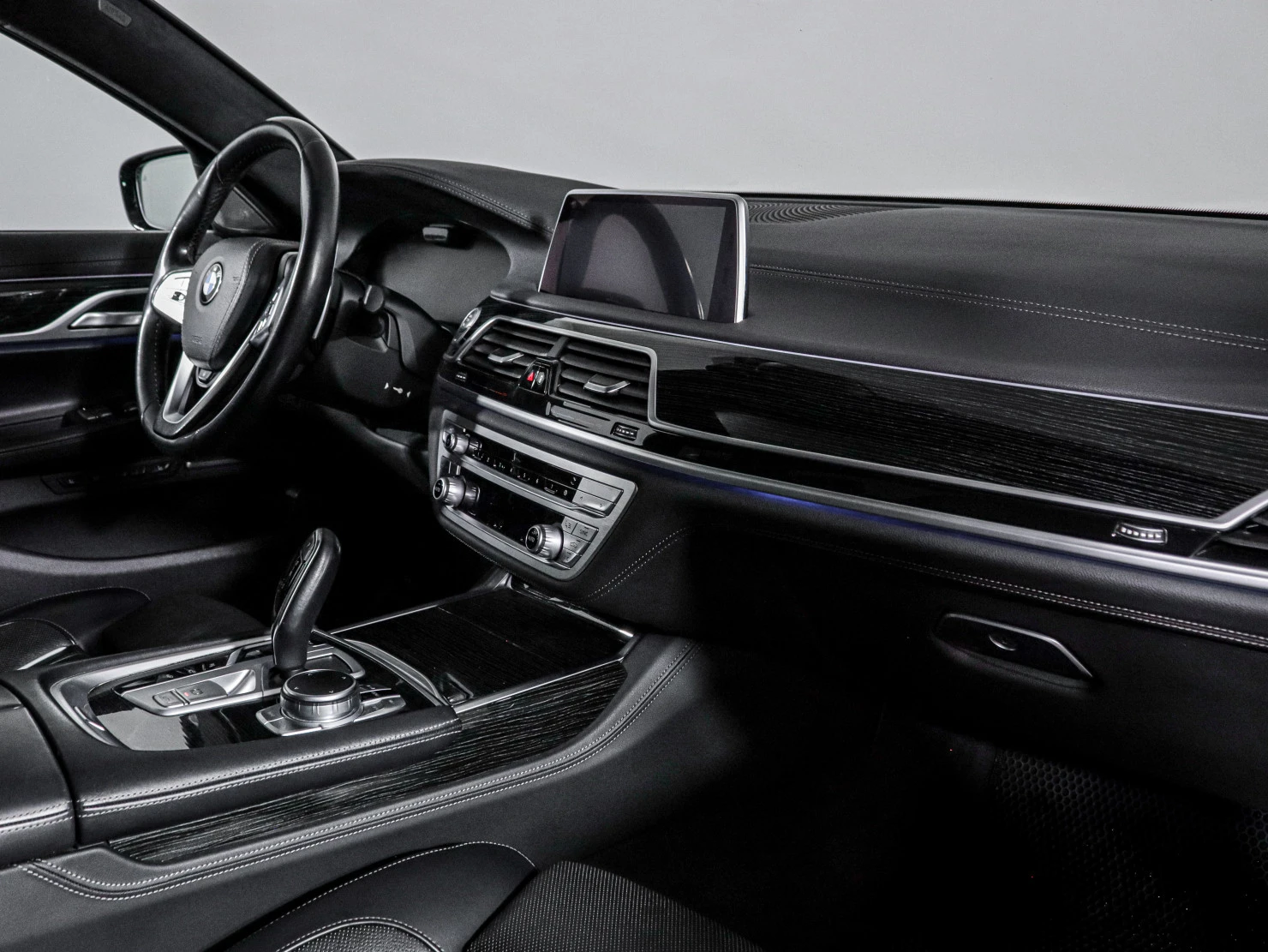 BMW 7 серии, 2019