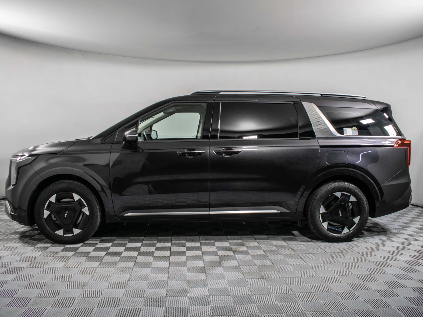 Kia Carnival, 2025
