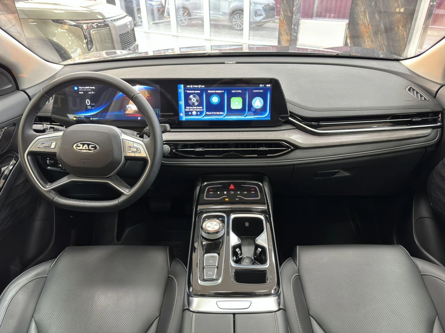 JAC JS6, 2023