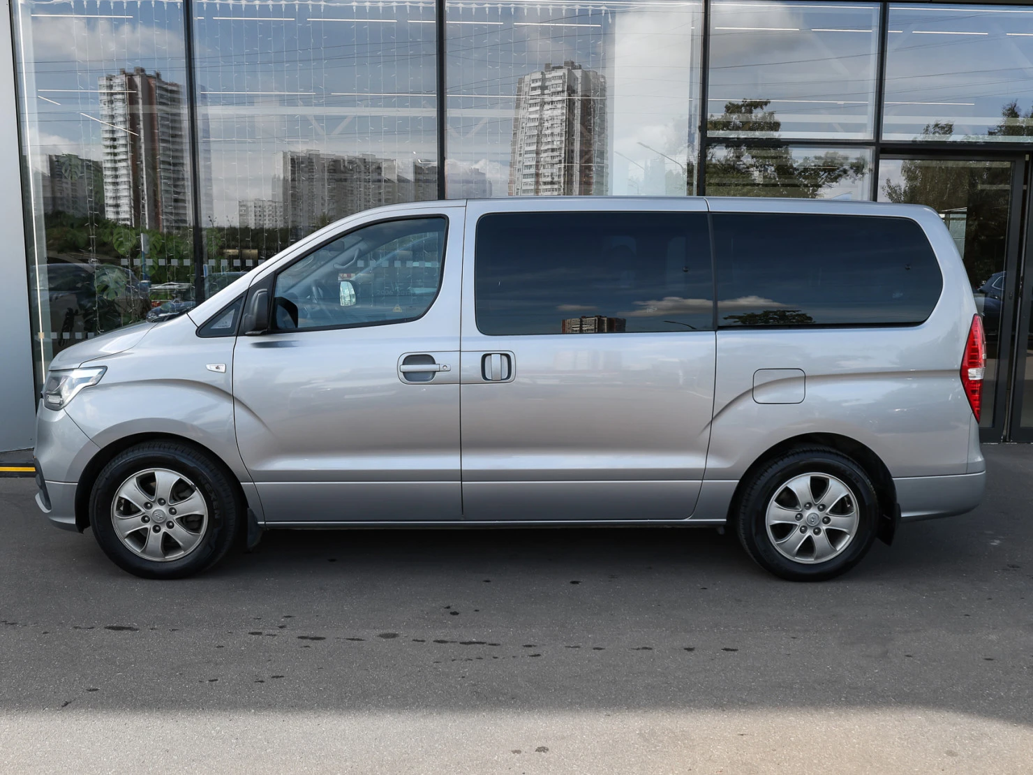 Hyundai Grand Starex, 2018