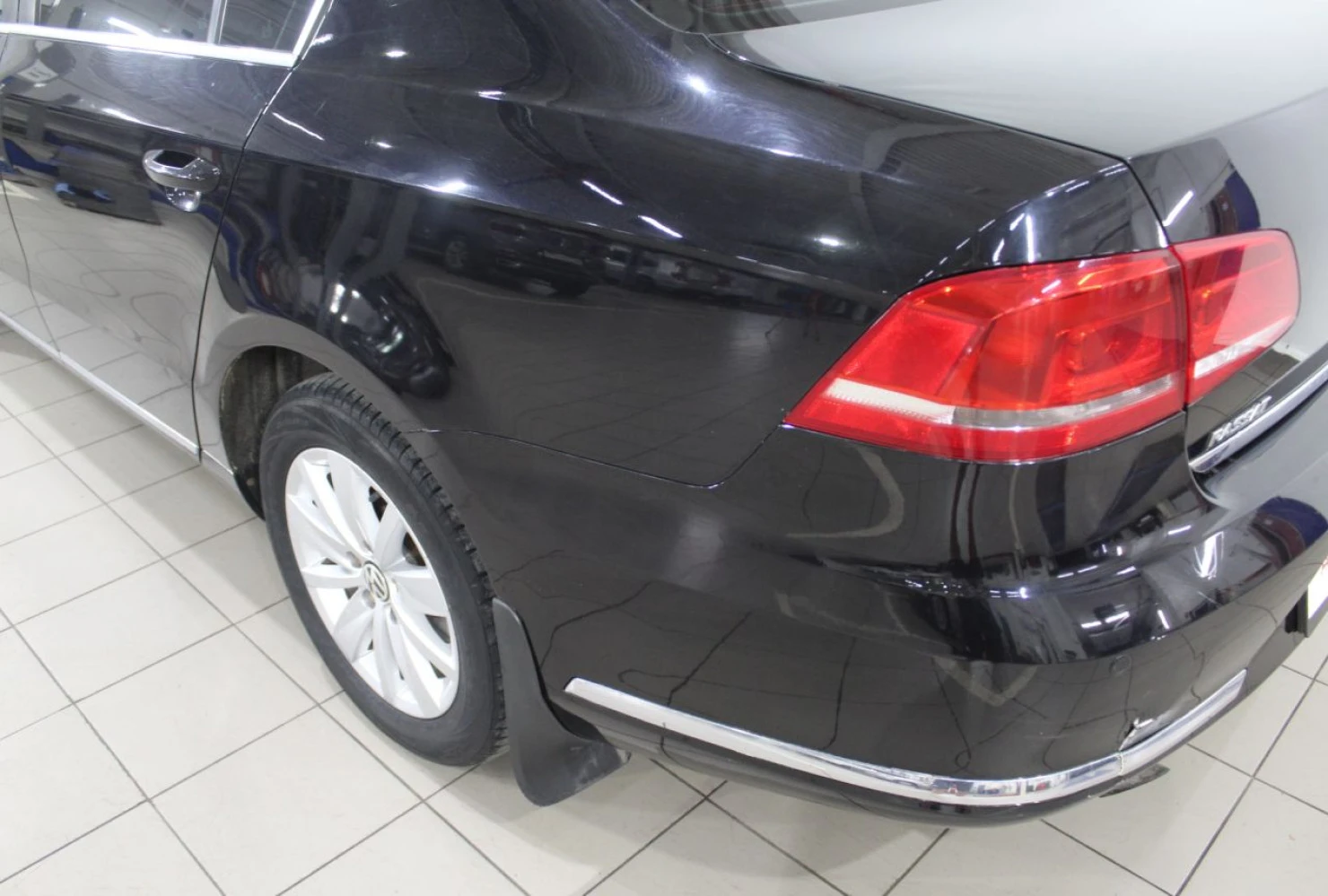 Volkswagen Passat, 2011