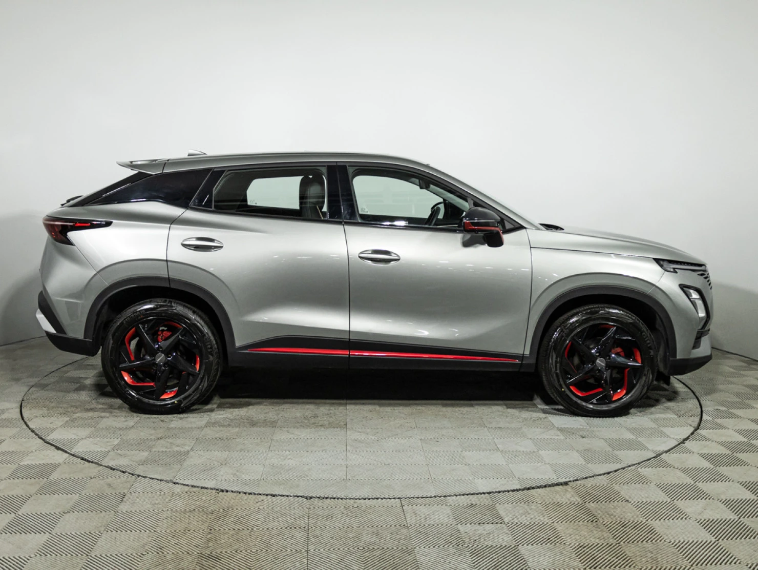 OMODA C5, 2024
