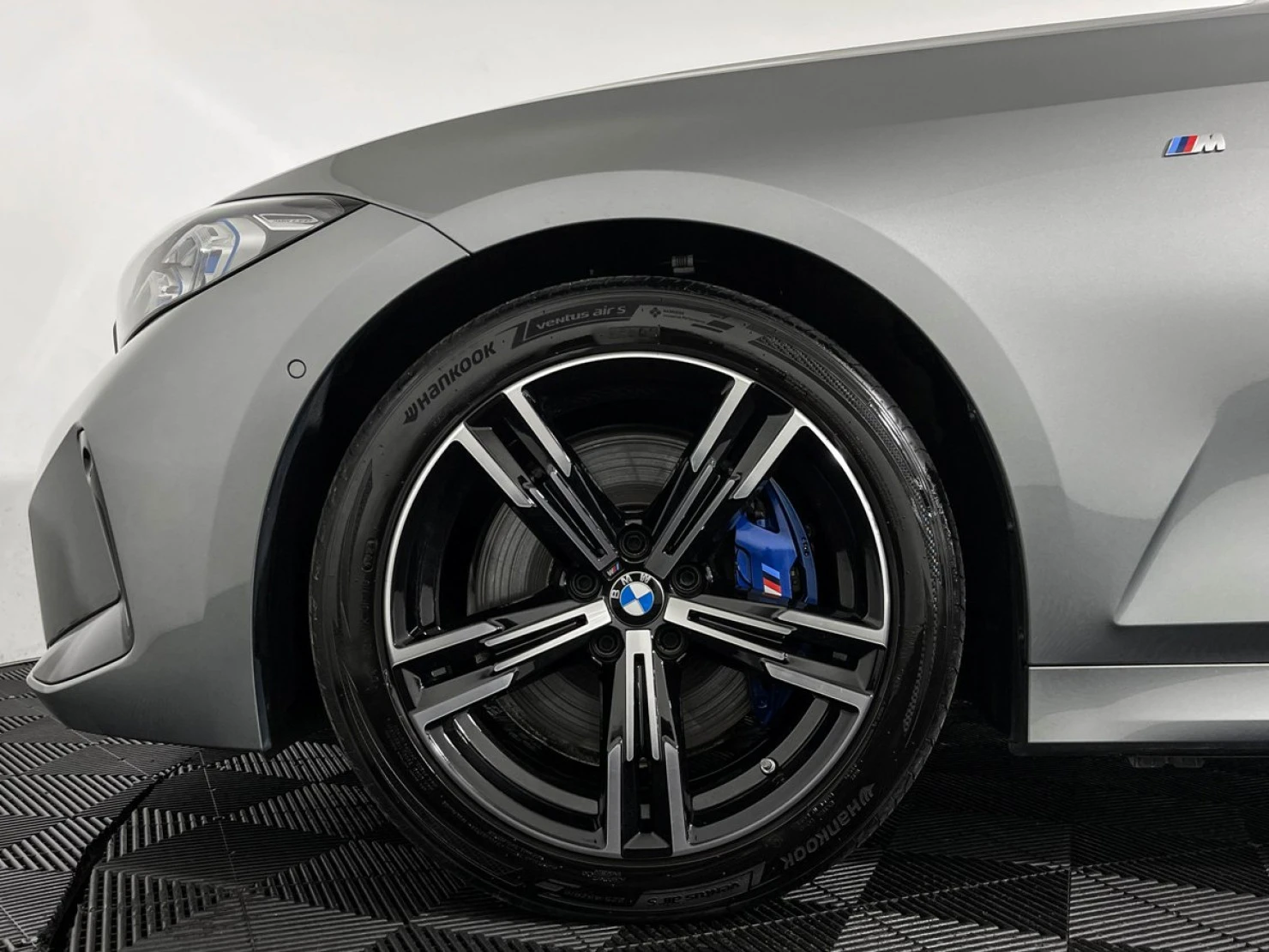 BMW 3 серии, 2024