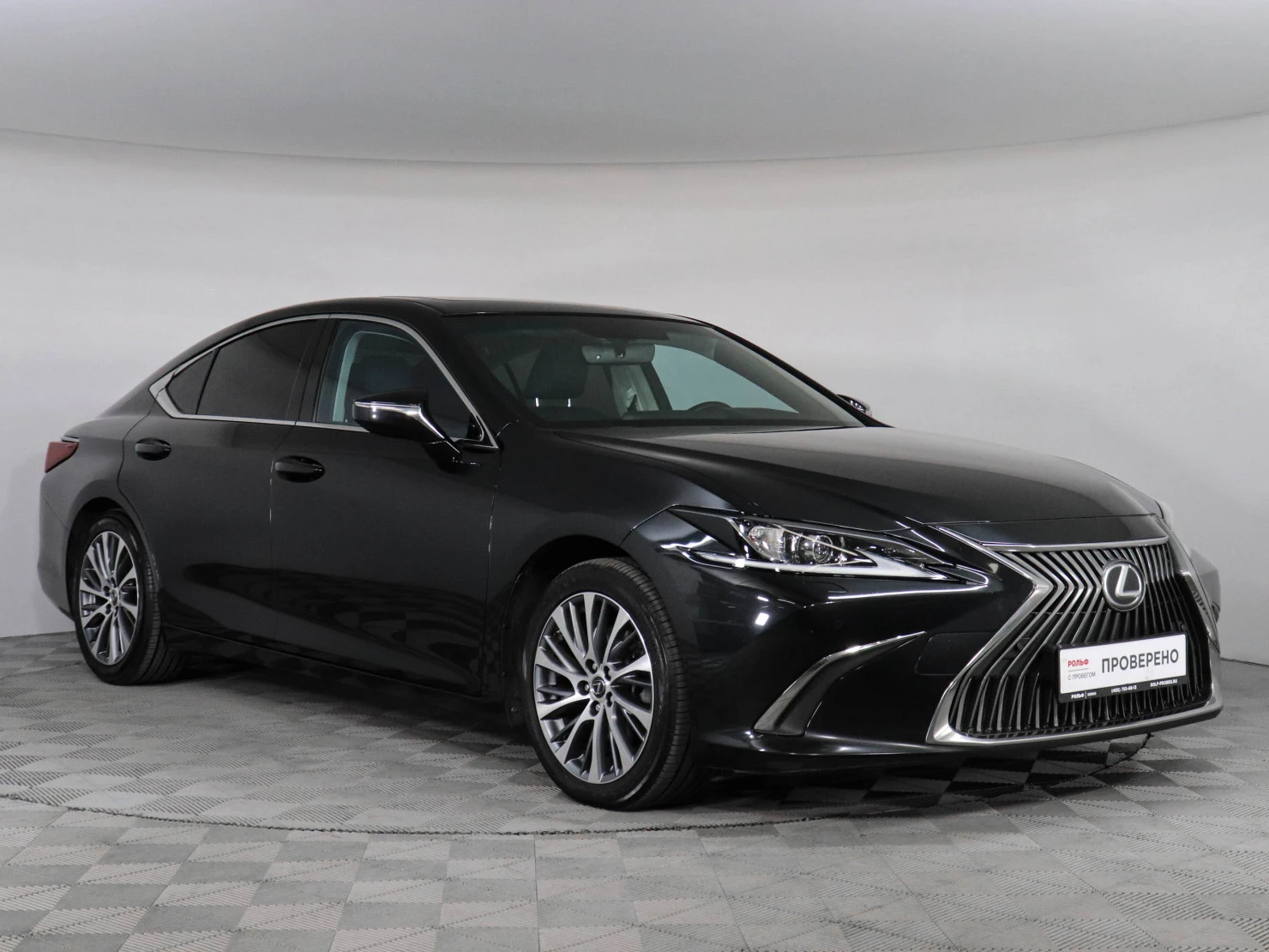 Lexus ES, 2019