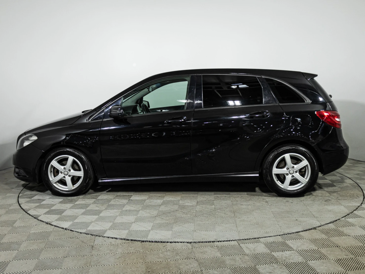 Mercedes-Benz B-Класс, 2013