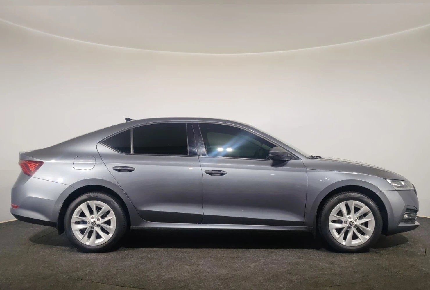 ŠKODA OCTAVIA, 2020