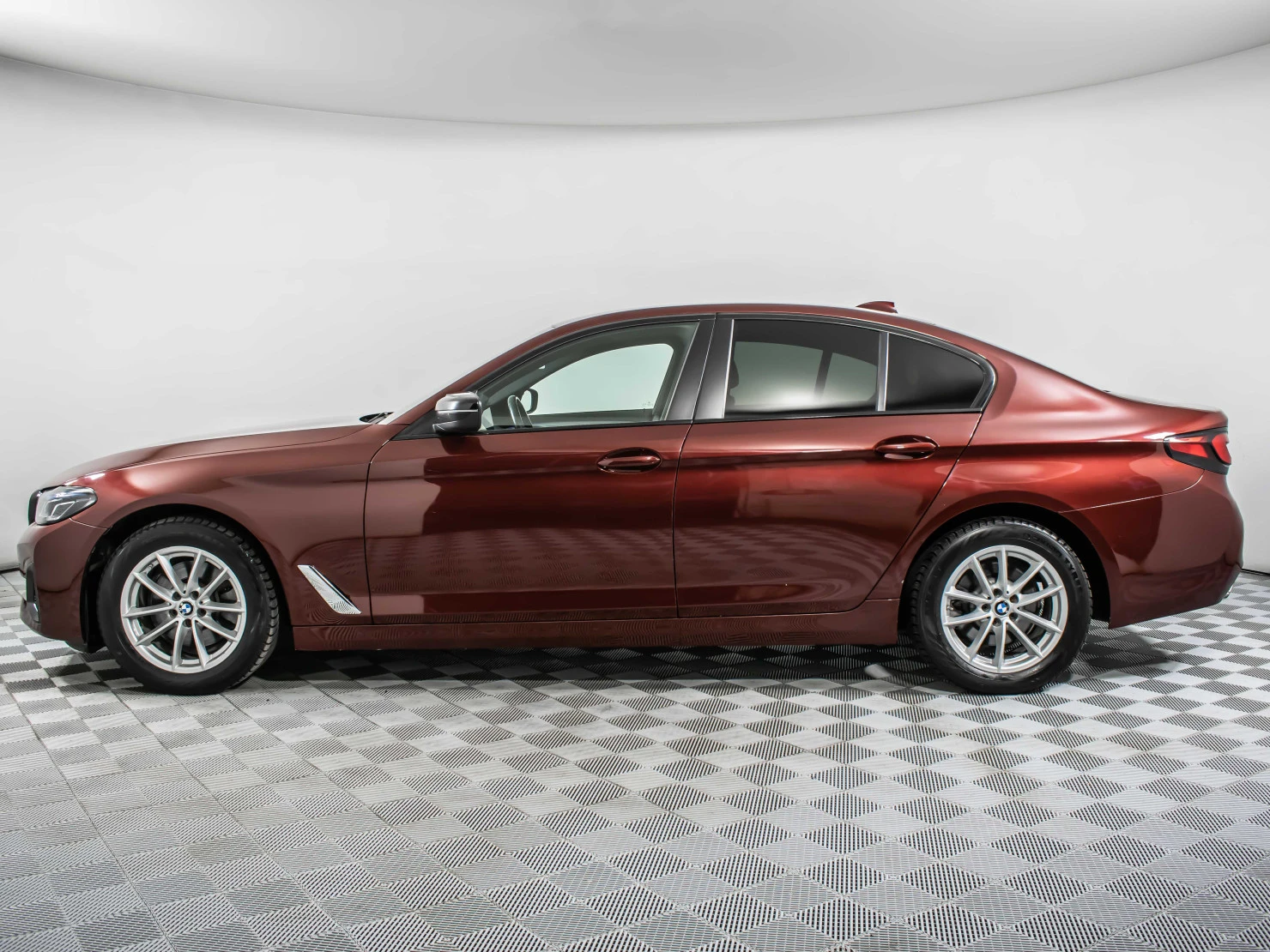 BMW 5 серии, 2022