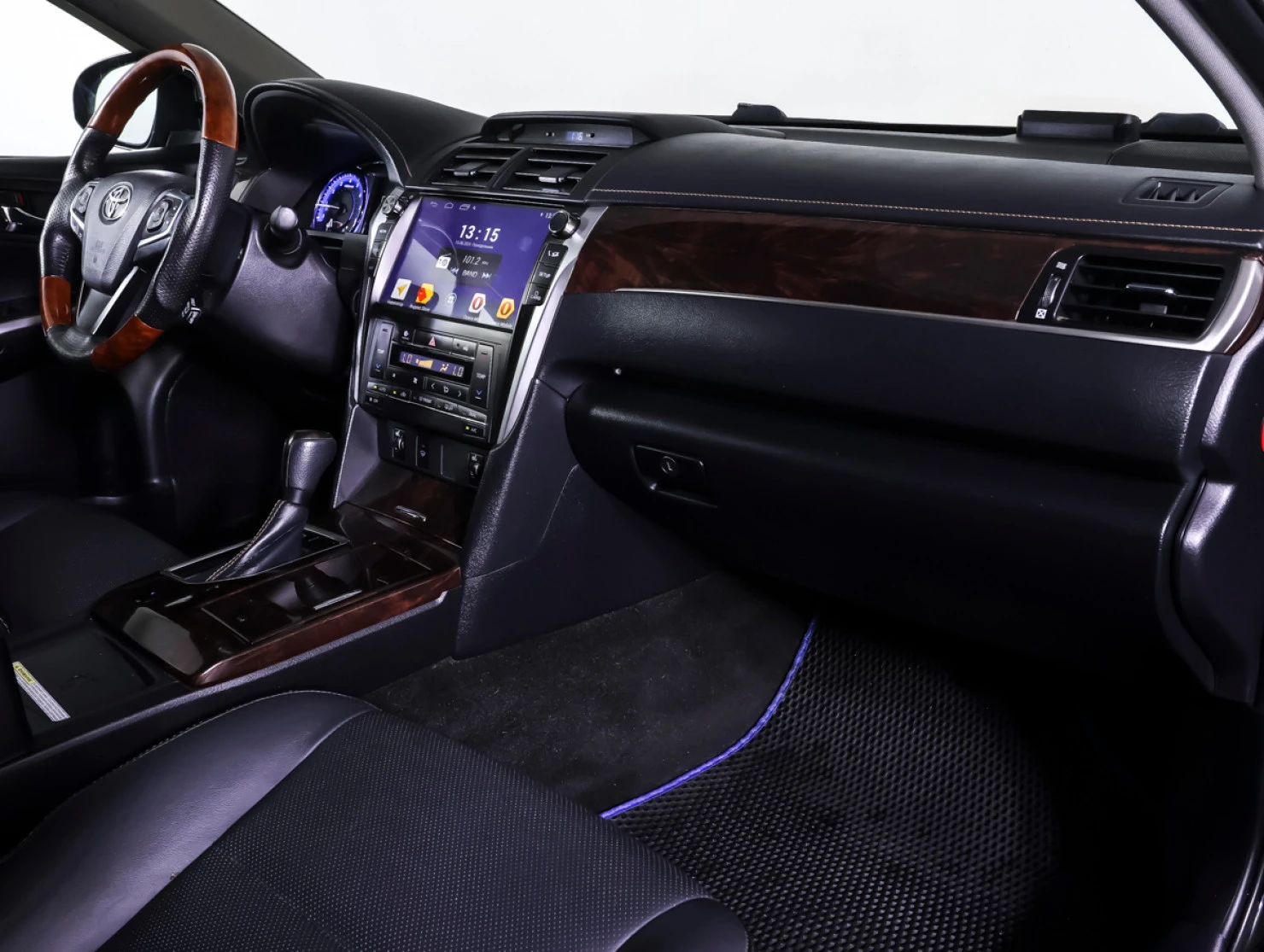 Toyota Camry, 2017