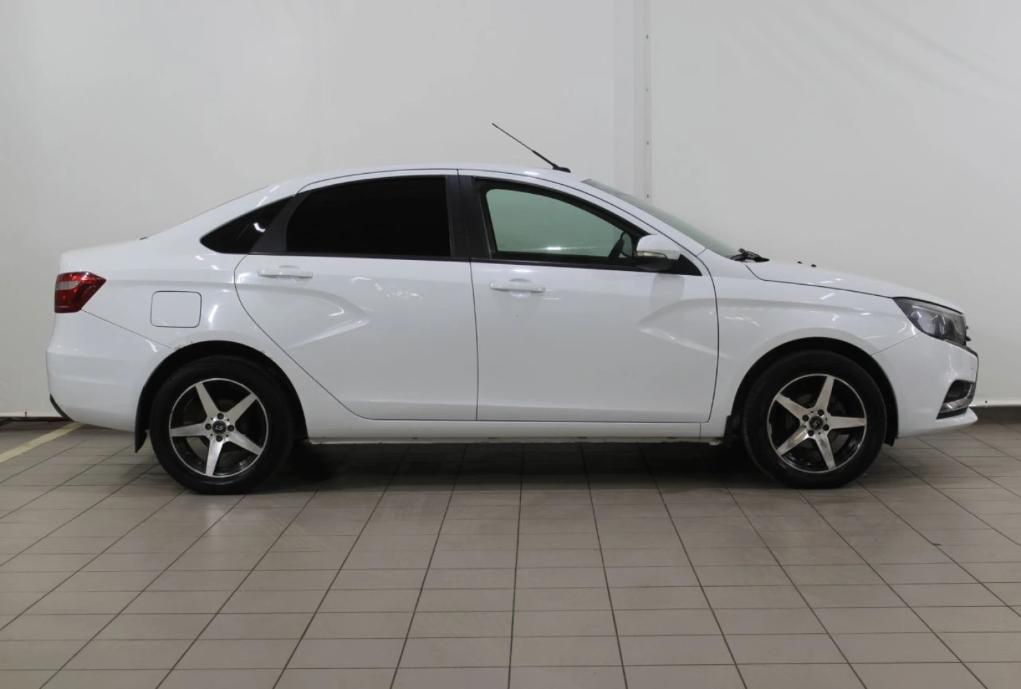 LADA (ВАЗ) Vesta, 2017
