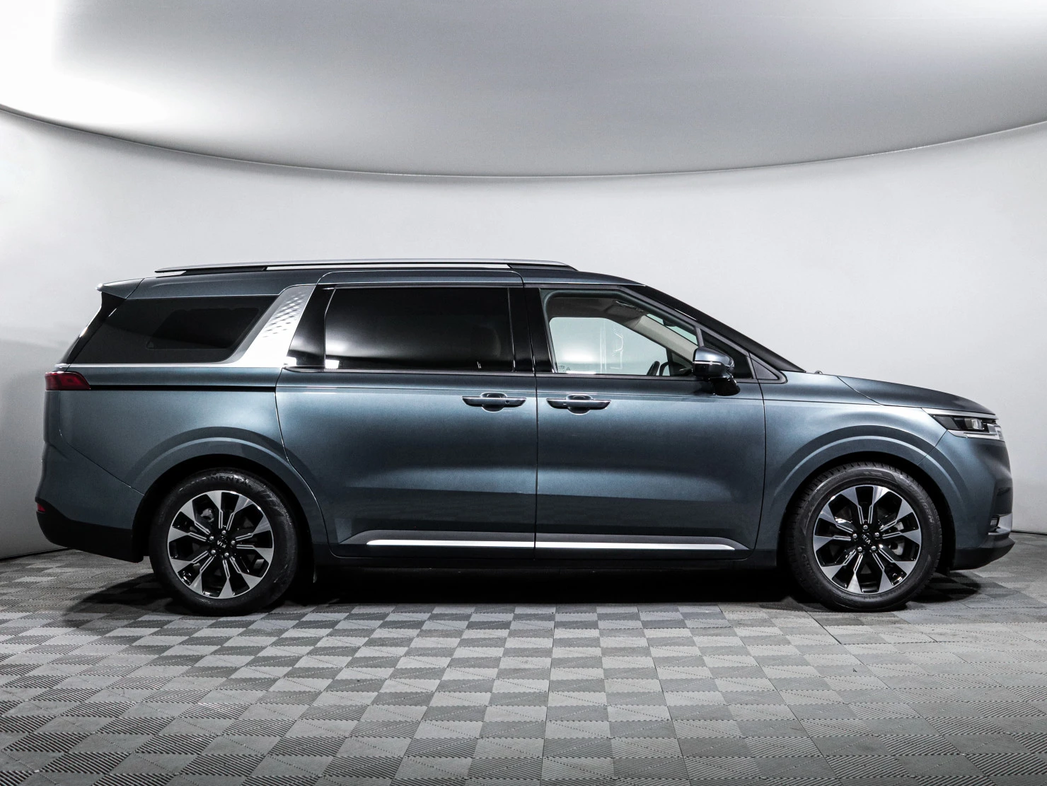 Kia Carnival, 2021