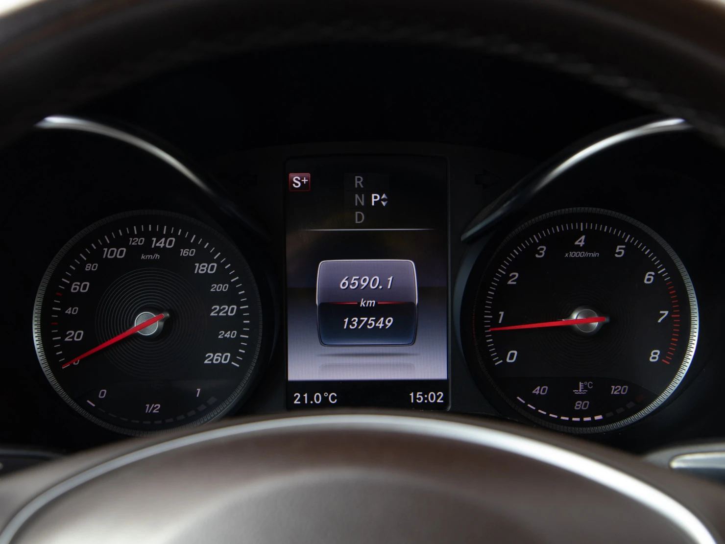 Mercedes-Benz GLC, 2016
