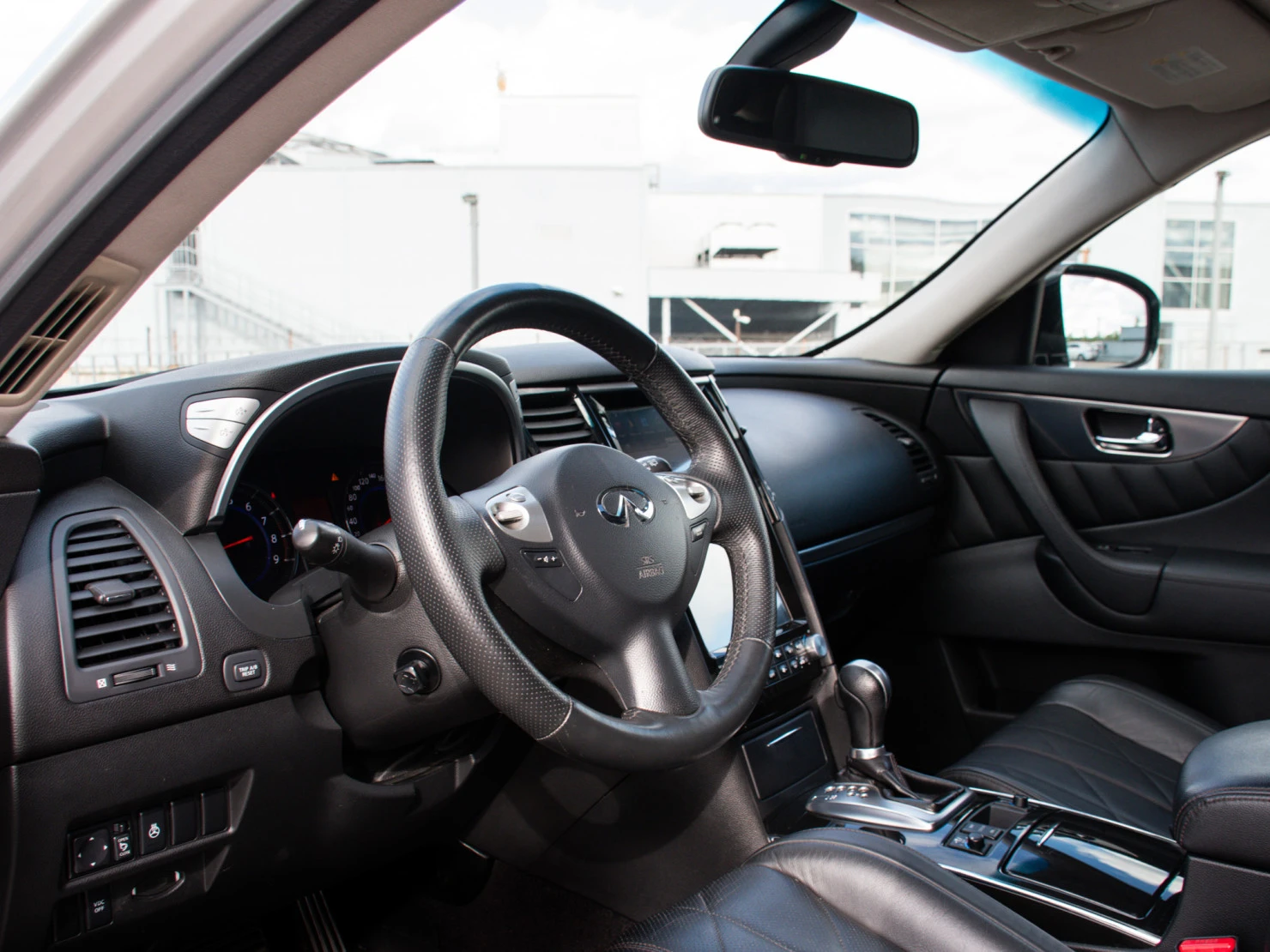 Infiniti FX, 2009