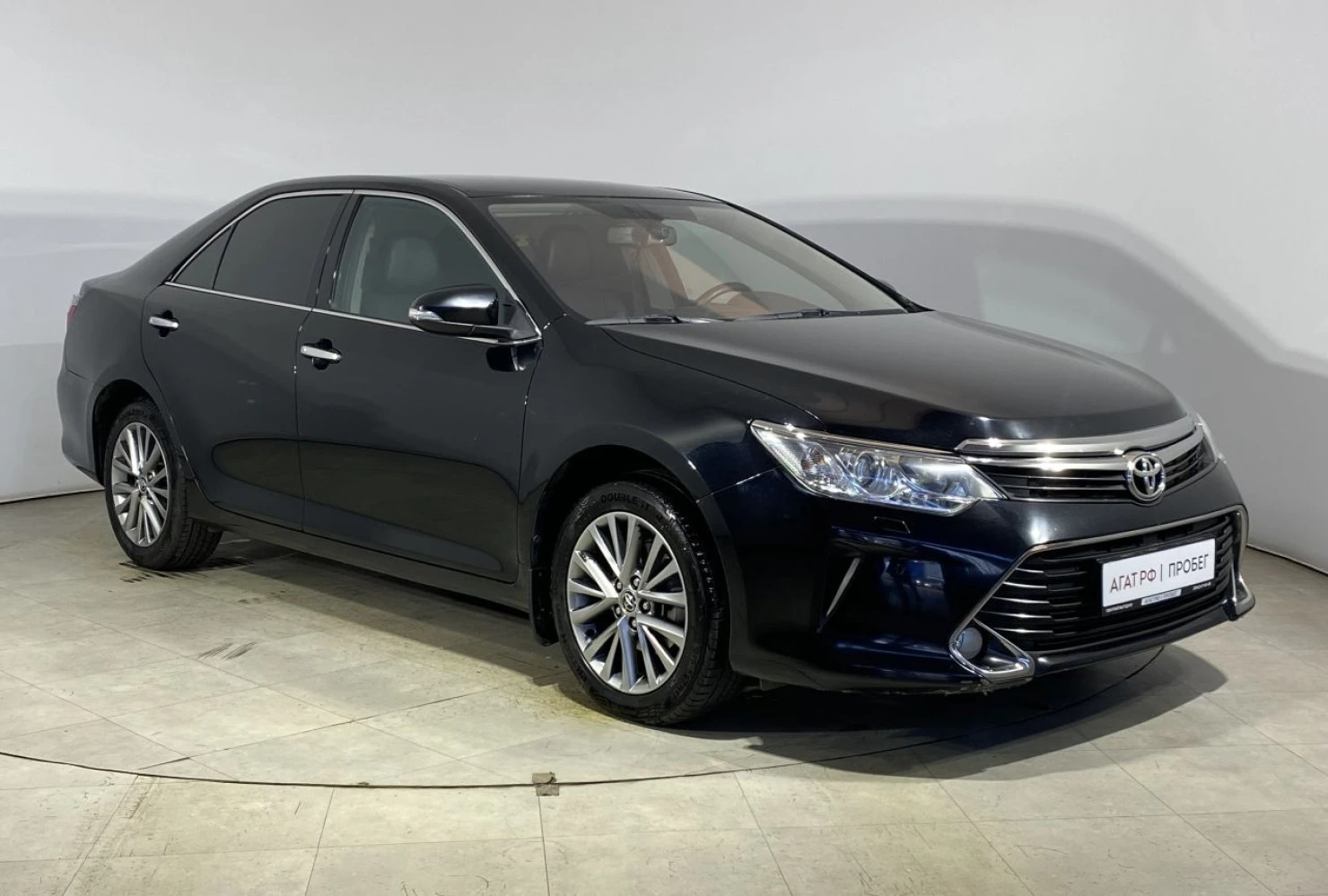 Toyota Camry, 2016