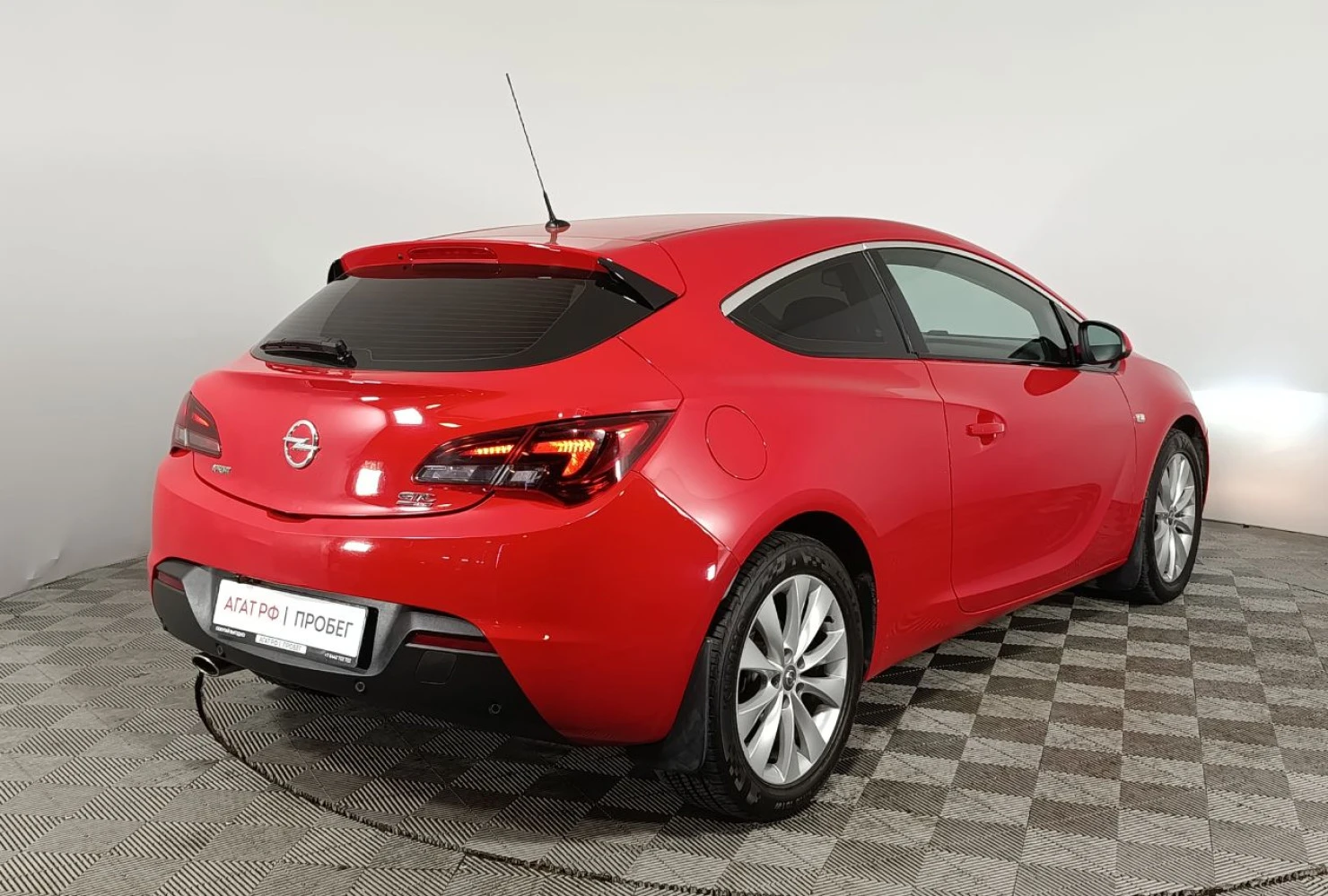 Opel Astra, 2014