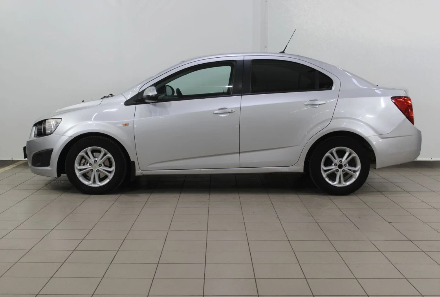 Chevrolet Aveo, 2012