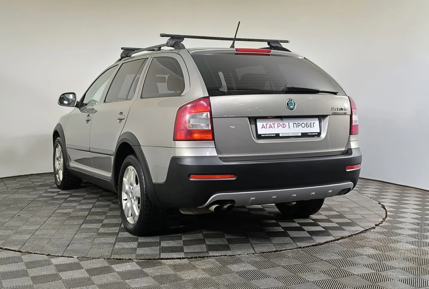 ŠKODA OCTAVIA, 2011