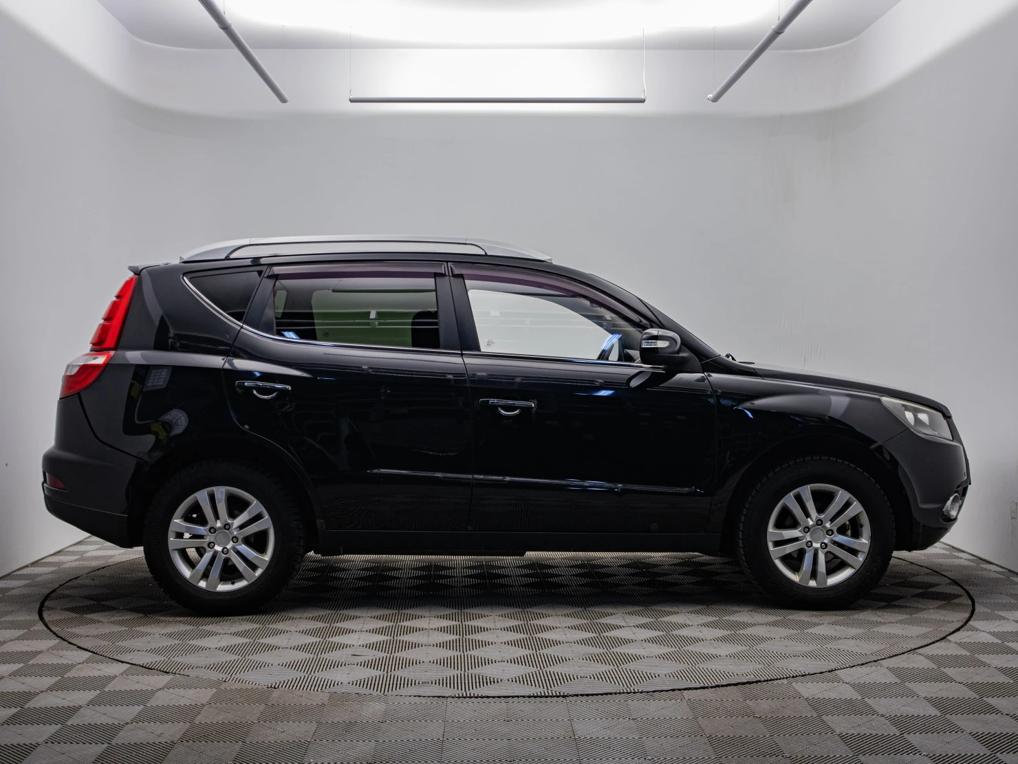 Geely Emgrand X7, 2016