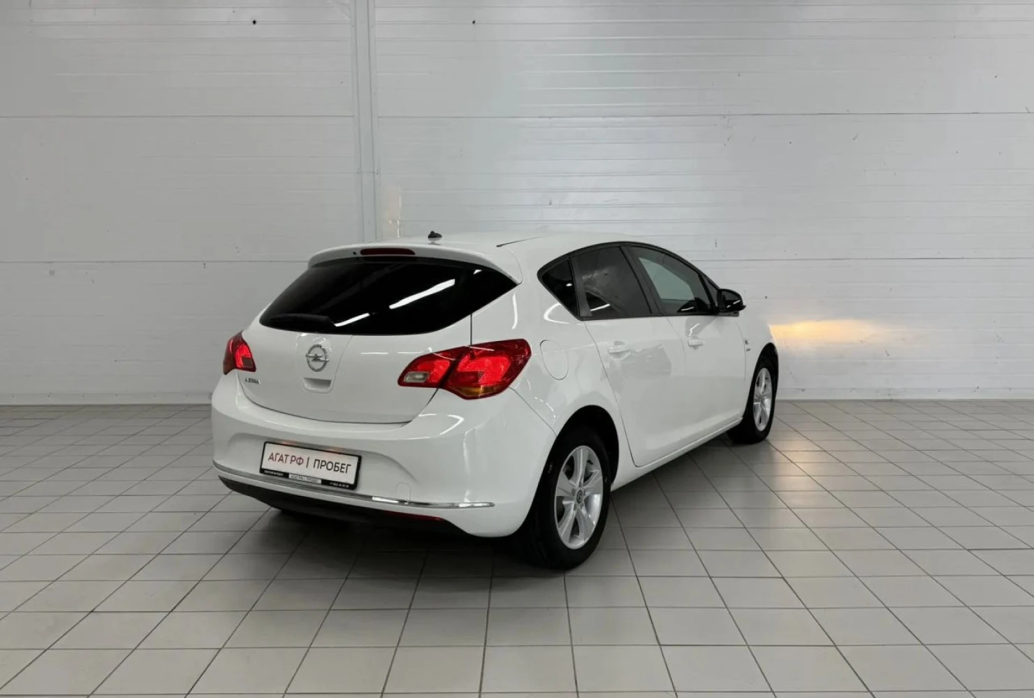 Opel Astra, 2013