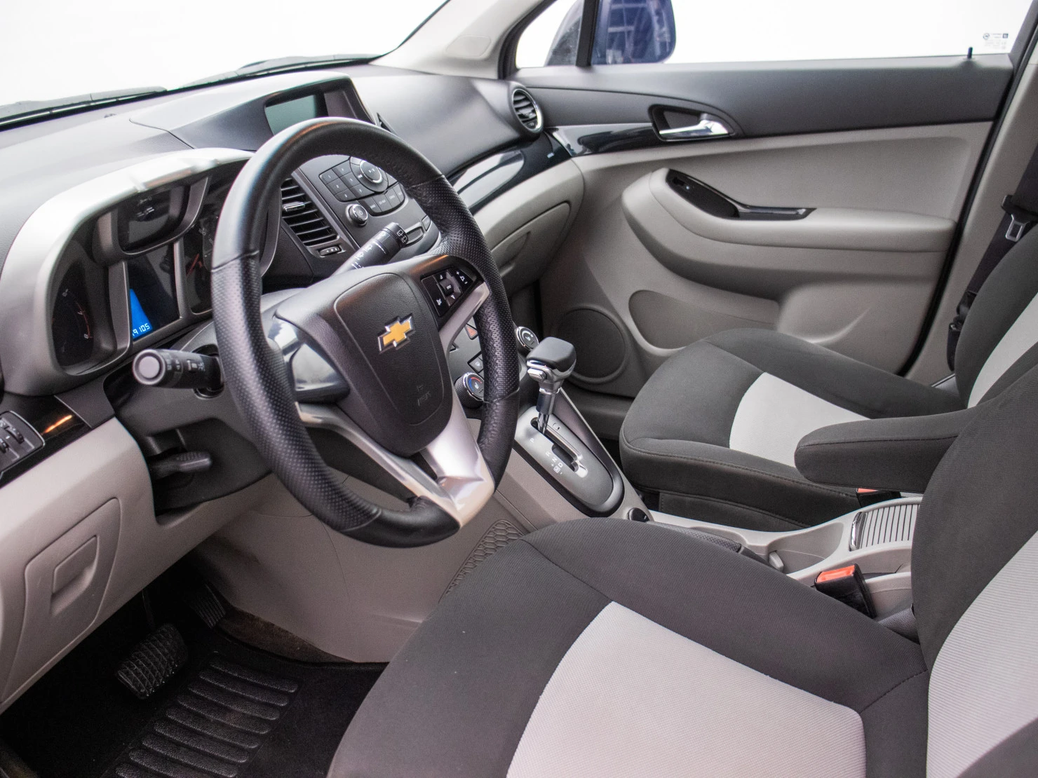 Chevrolet Orlando, 2014