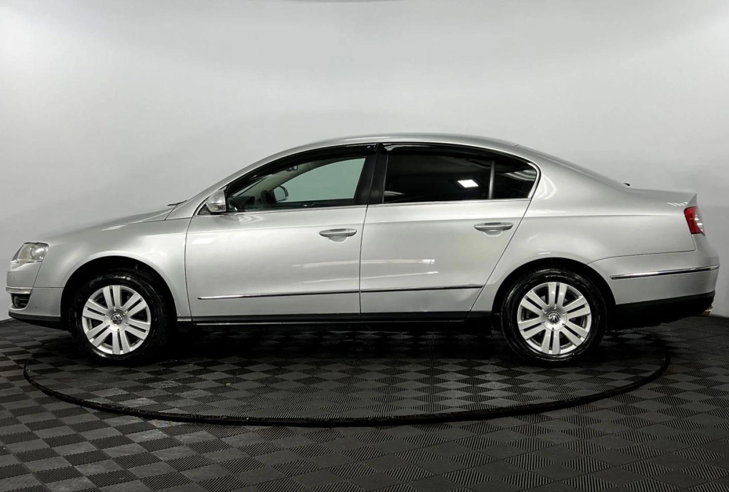 Volkswagen Passat, 2008