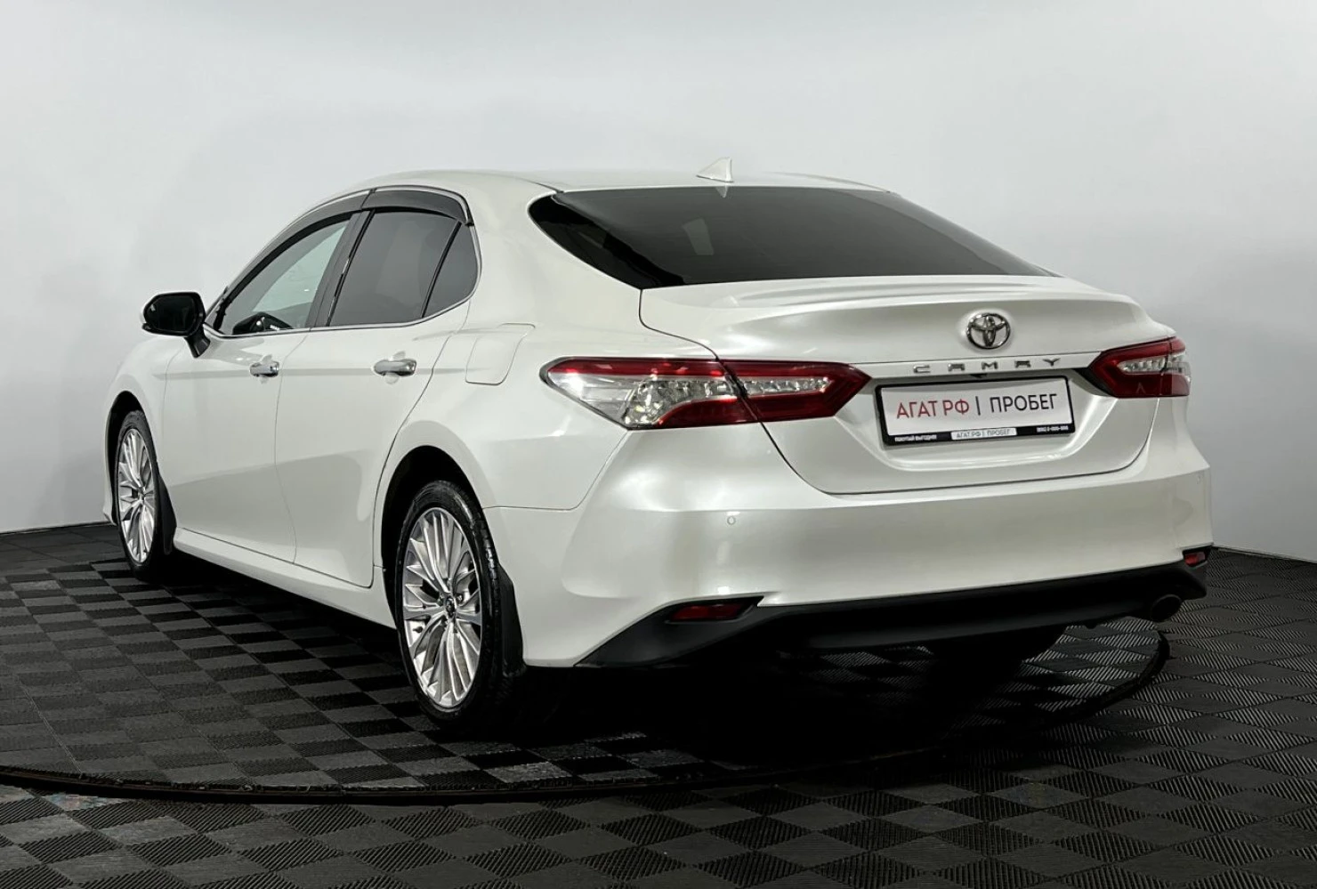 Toyota Camry, 2018