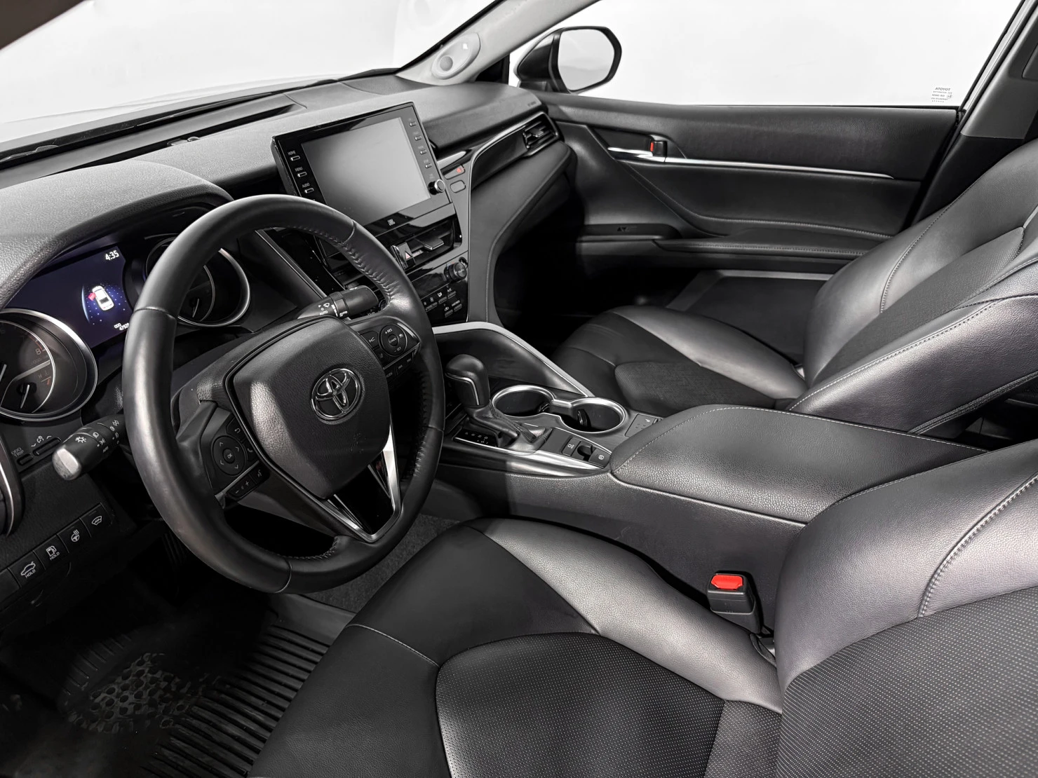 Toyota Camry, 2022