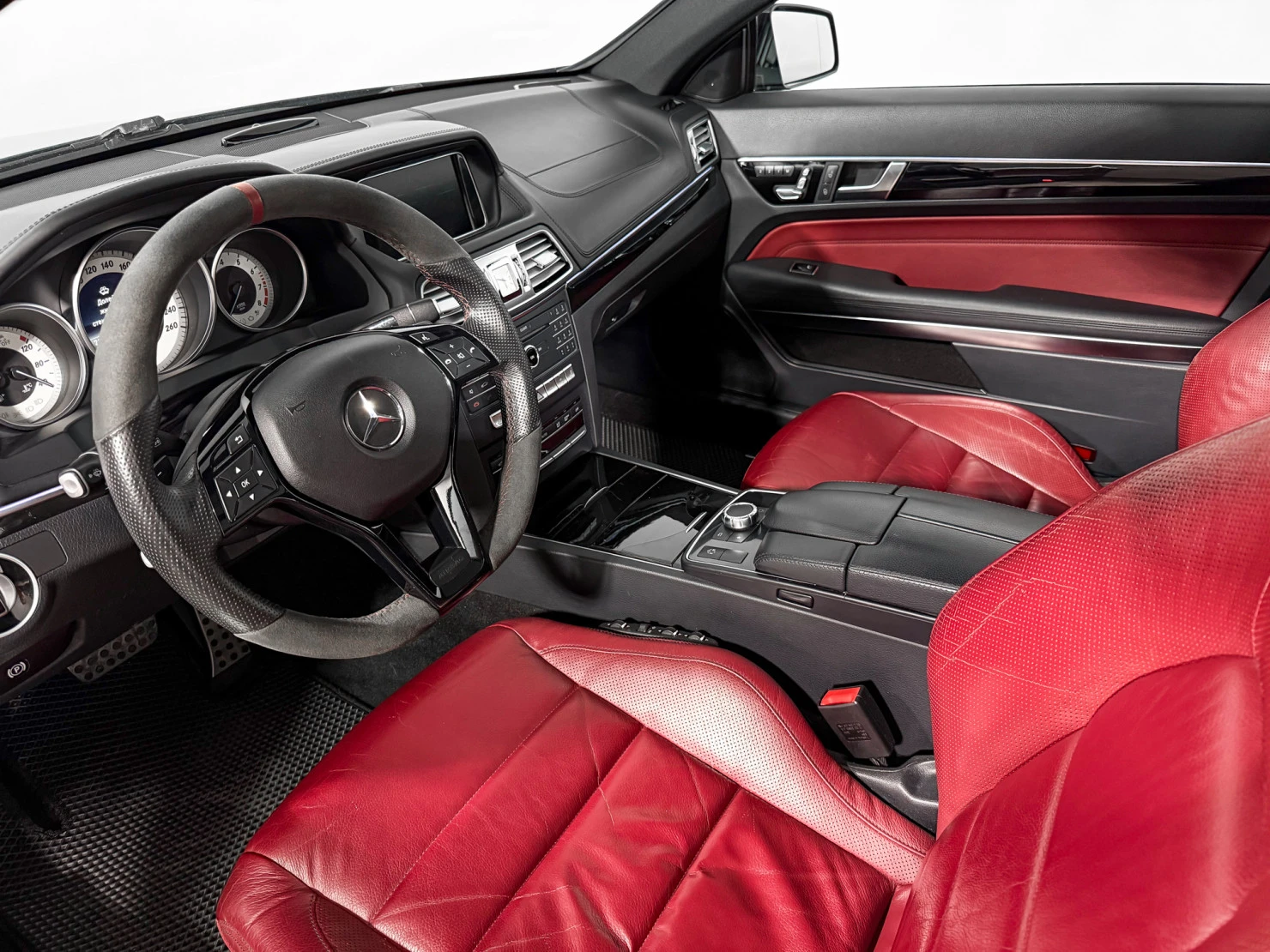 Mercedes-Benz E-Класс, 2016
