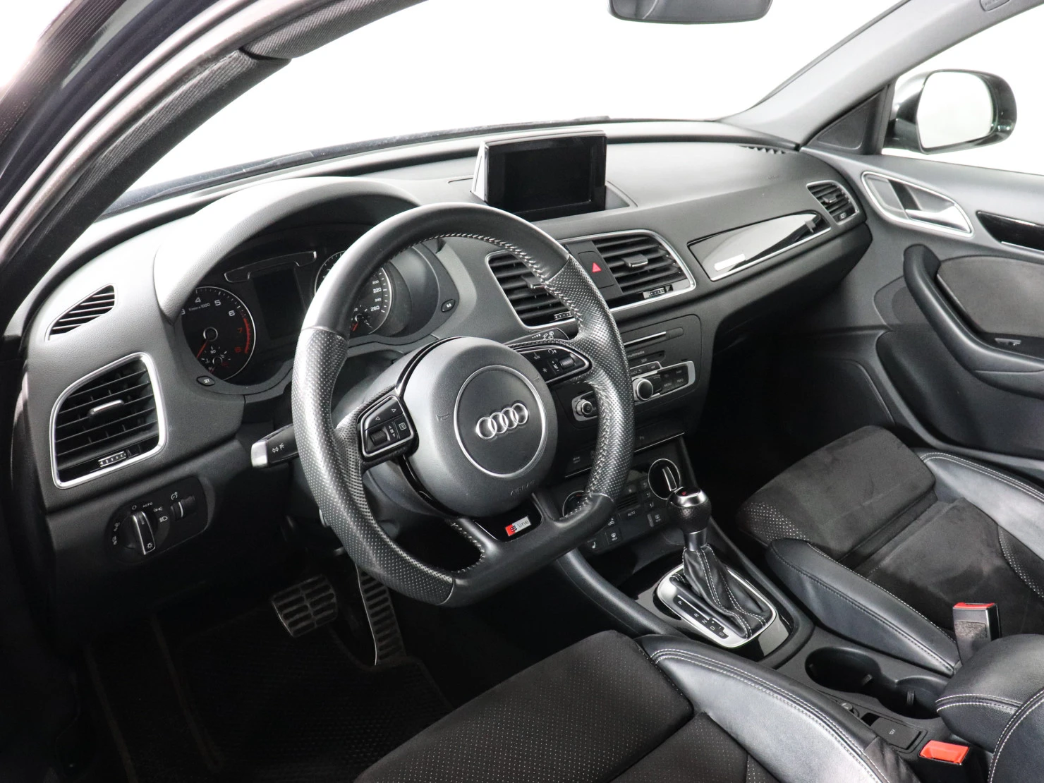Audi Q3, 2017