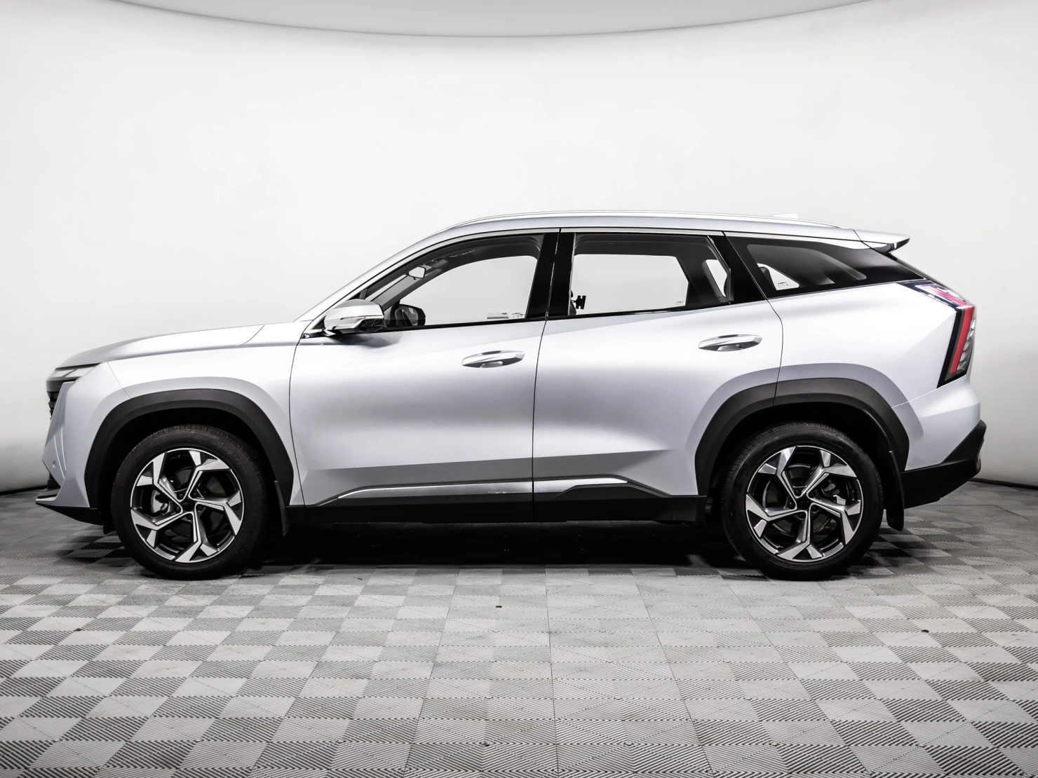Geely Atlas, 2023