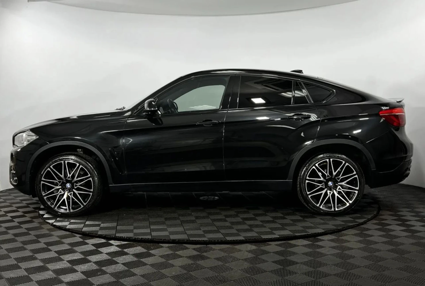 BMW X6, 2016