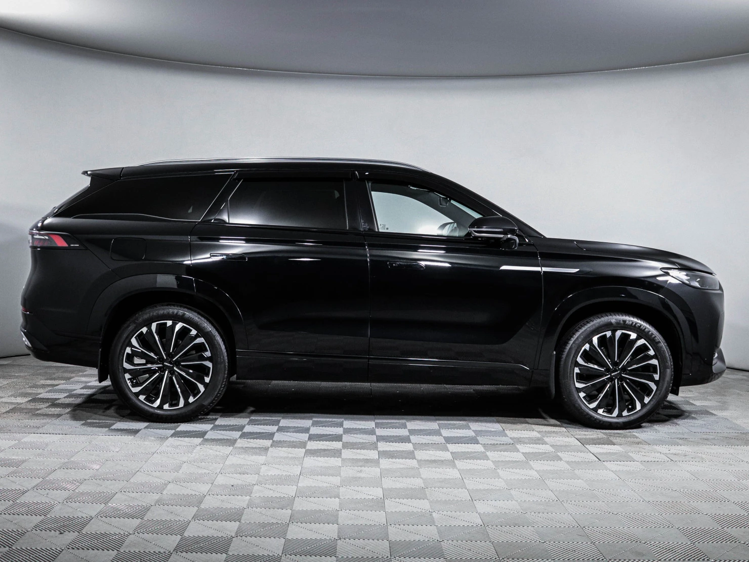 Jaecoo J8, 2024