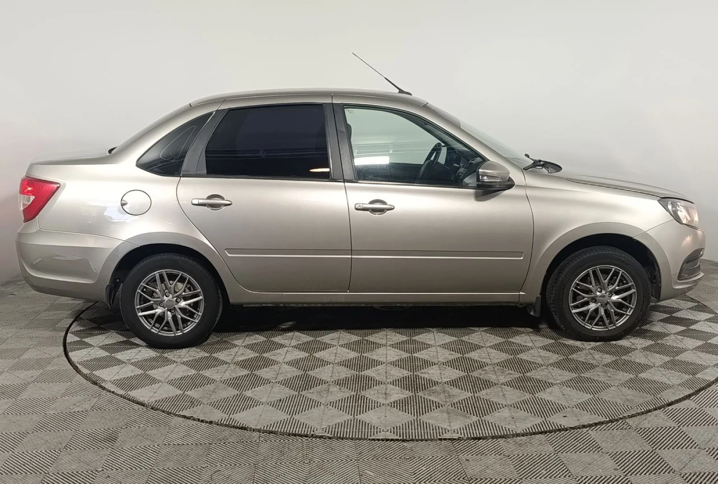 LADA (ВАЗ) Granta, 2022