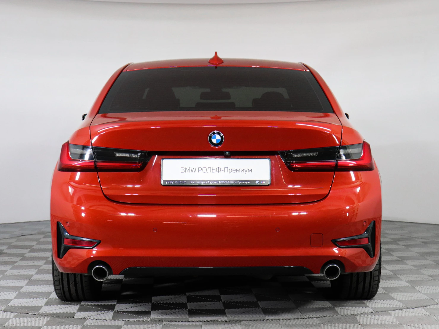 BMW 3 серии, 2021