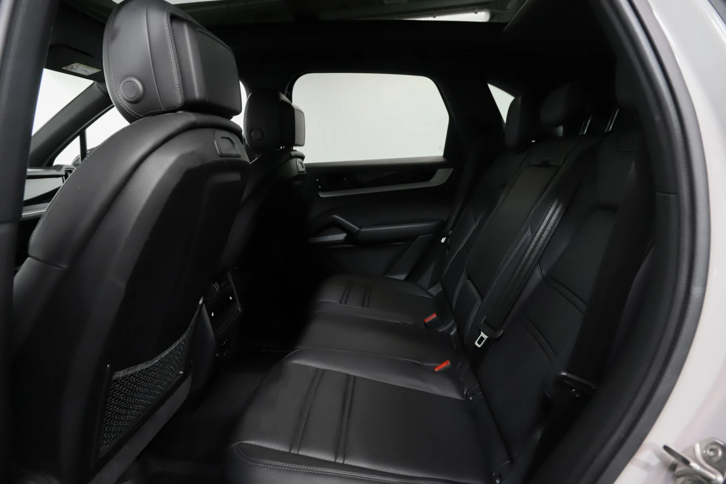 Porsche Cayenne, 2023