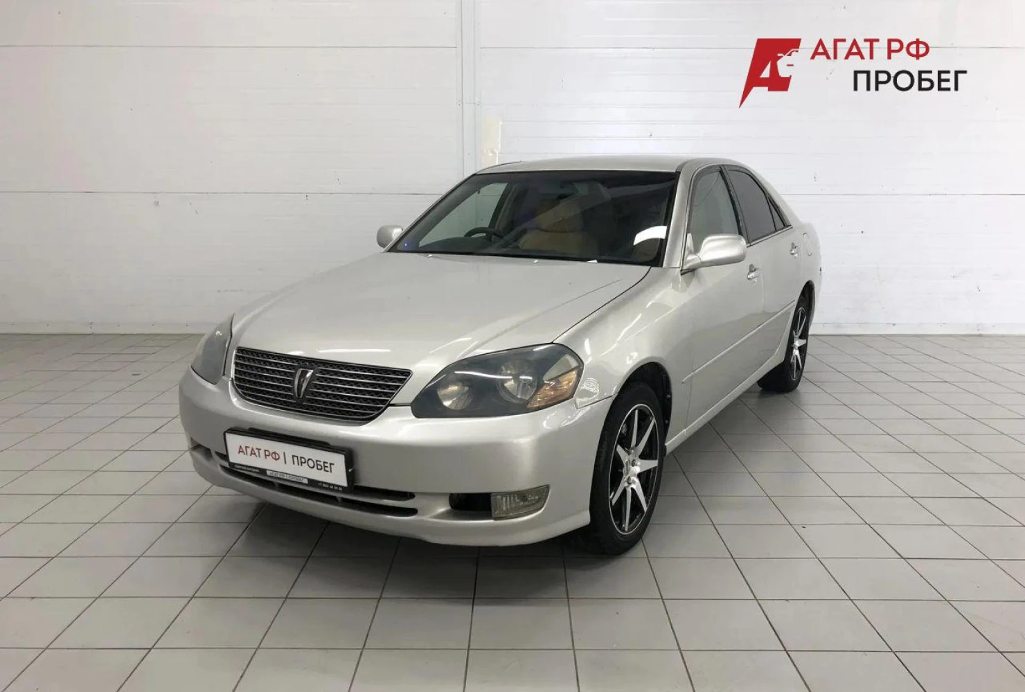 Toyota Mark II, 2001