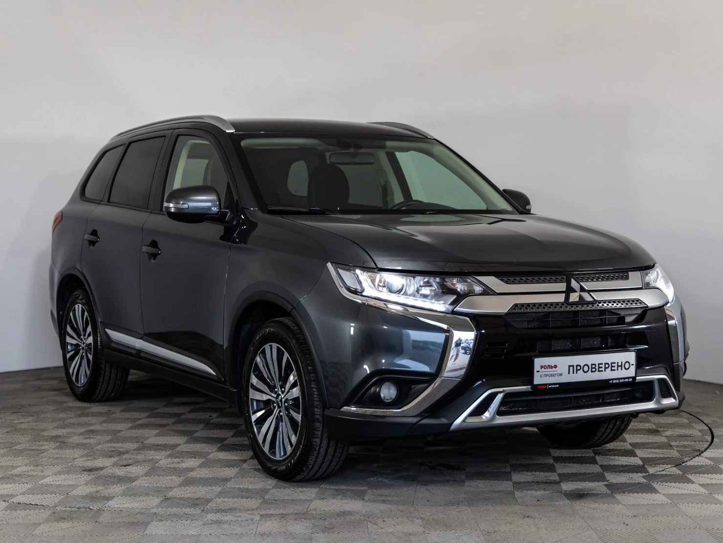 Mitsubishi OUTLANDER, 2021