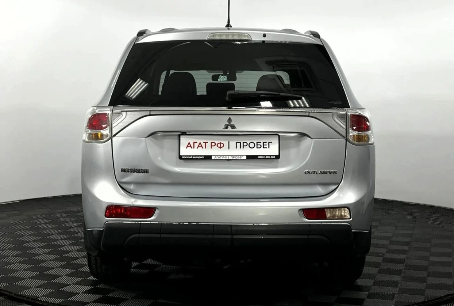 Mitsubishi OUTLANDER, 2012