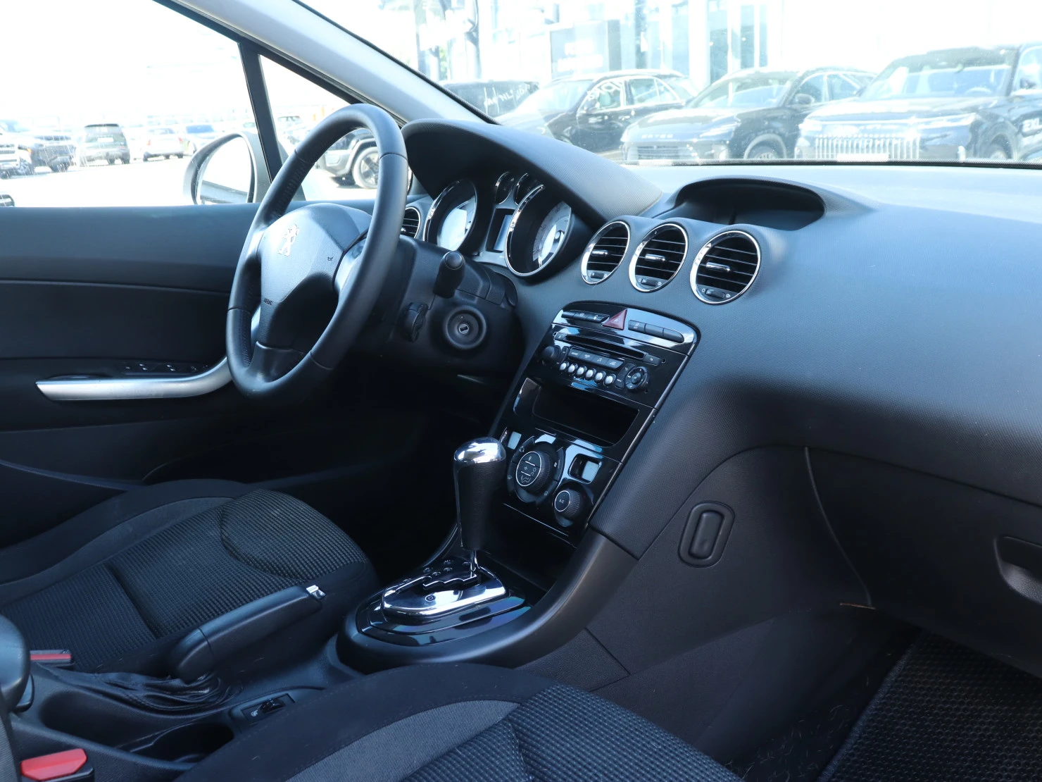 Peugeot 408, 2014
