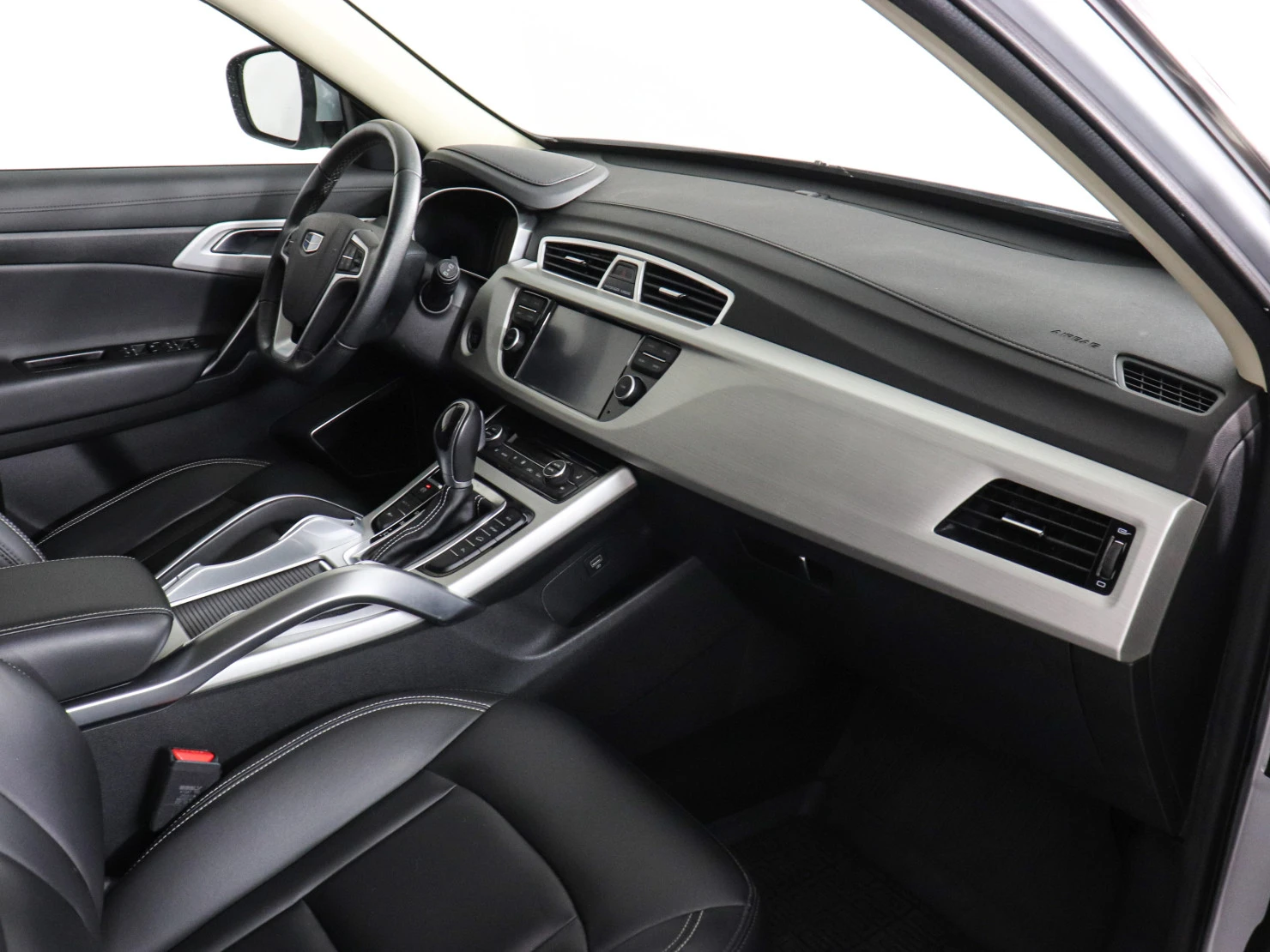 Geely Atlas, 2021