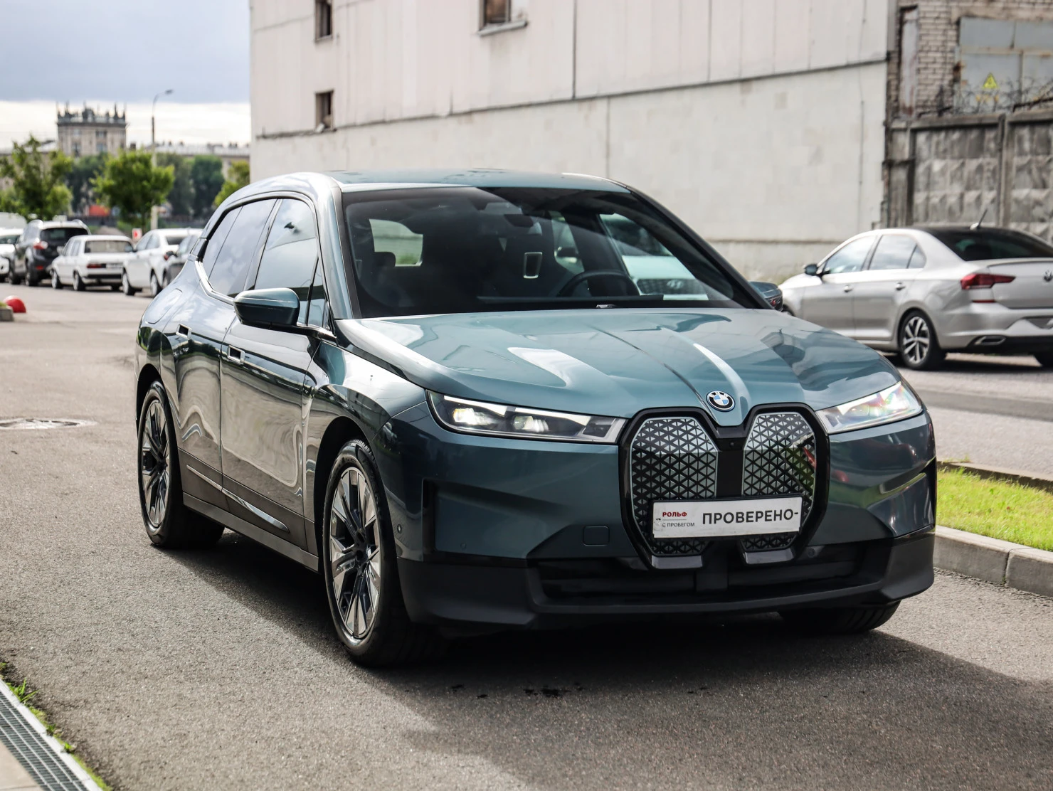 BMW iX, 2021