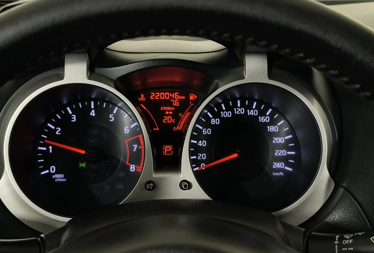 Nissan Juke, 2013