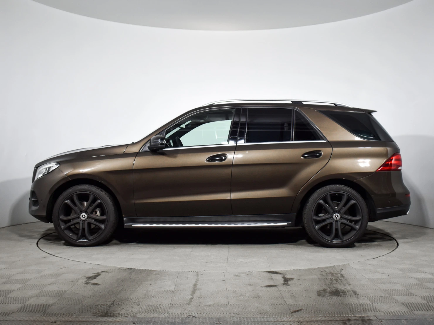 Mercedes-Benz GLE, 2015
