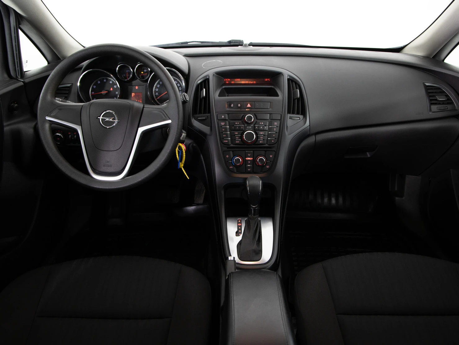 Opel Astra, 2012