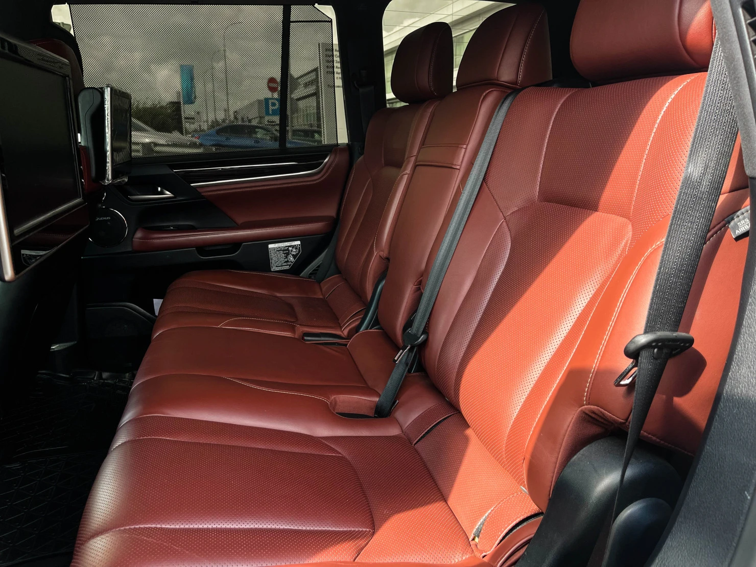 Lexus LX, 2020