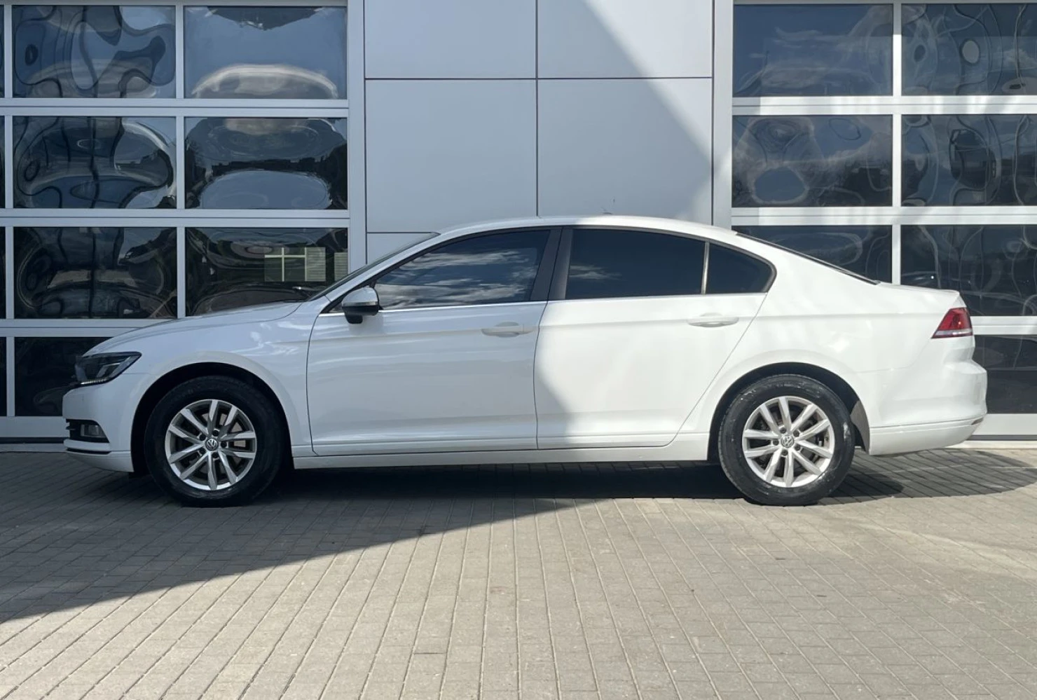 Volkswagen Passat, 2015