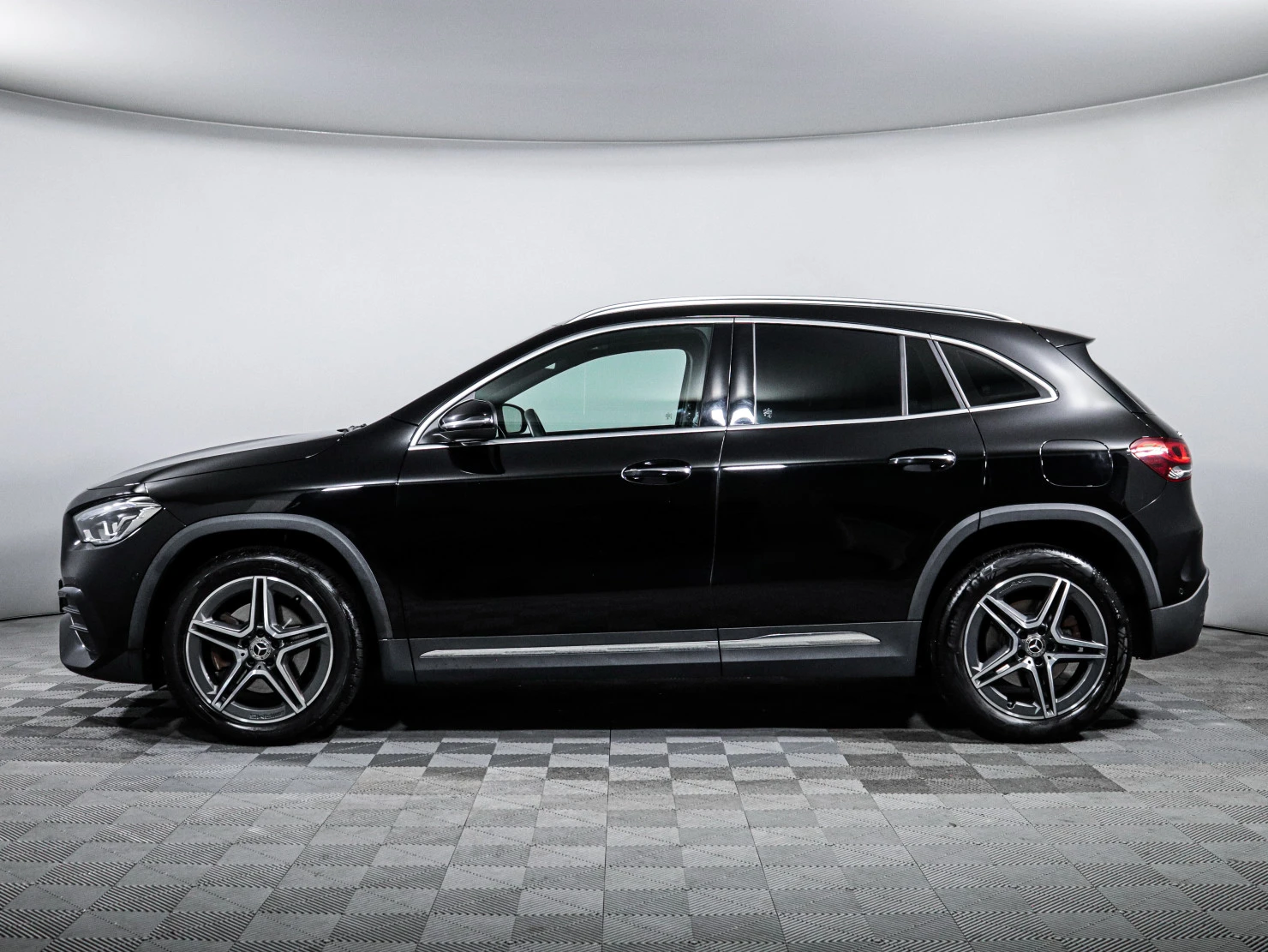 Mercedes-Benz GLA, 2020