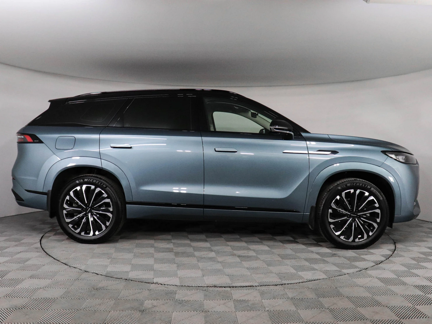 Jaecoo J8, 2024