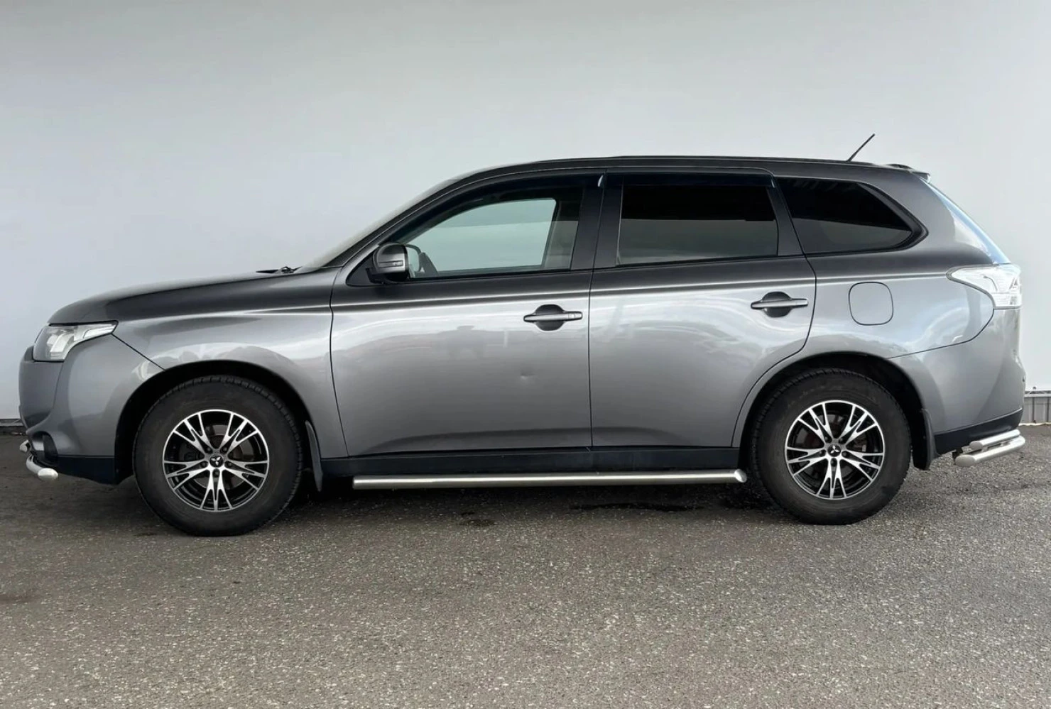 Mitsubishi OUTLANDER, 2013